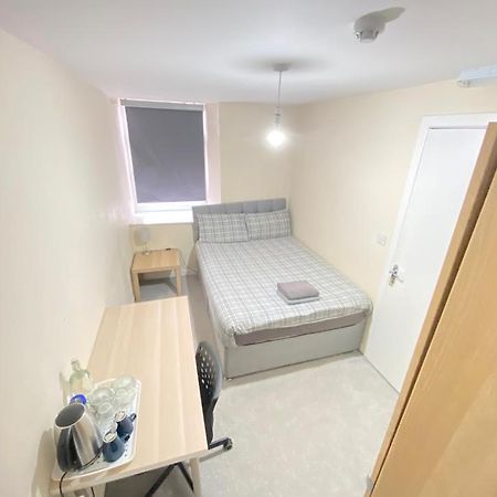 גלאזגו Ibrox Guesthouse מראה חיצוני תמונה