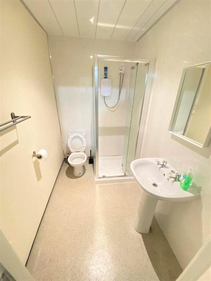 גלאזגו Ibrox Guesthouse מראה חיצוני תמונה