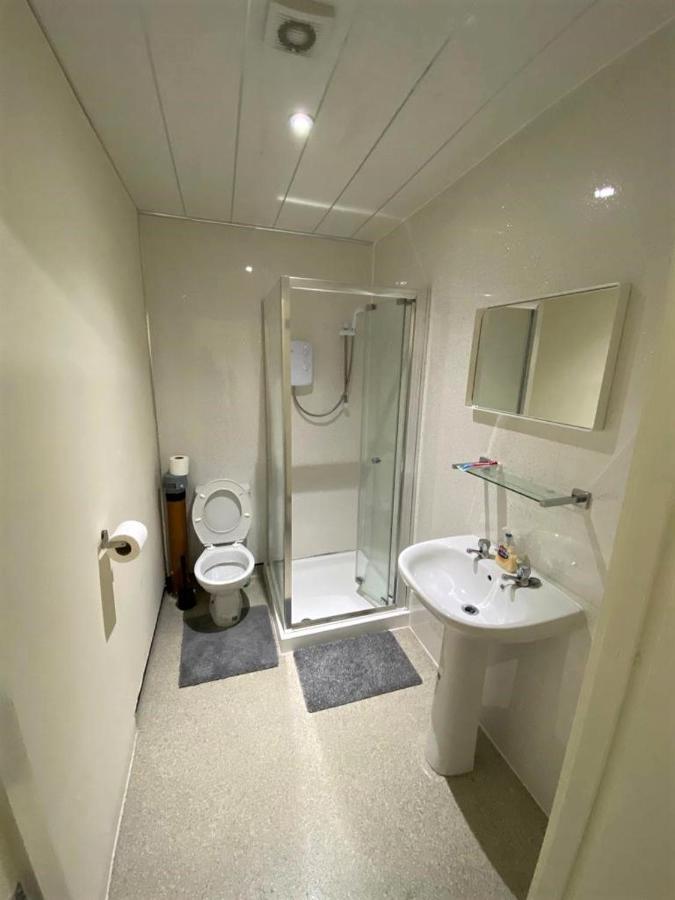 גלאזגו Ibrox Guesthouse מראה חיצוני תמונה