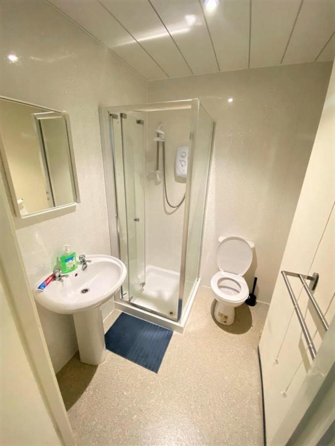 גלאזגו Ibrox Guesthouse מראה חיצוני תמונה