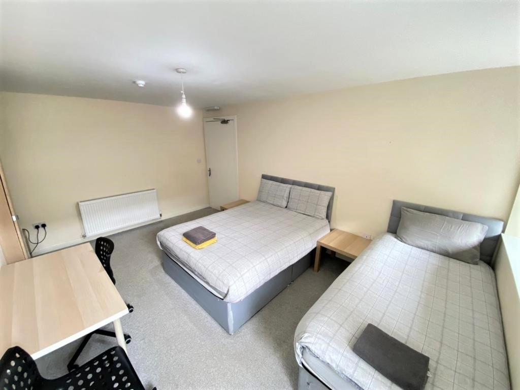 גלאזגו Ibrox Guesthouse מראה חיצוני תמונה