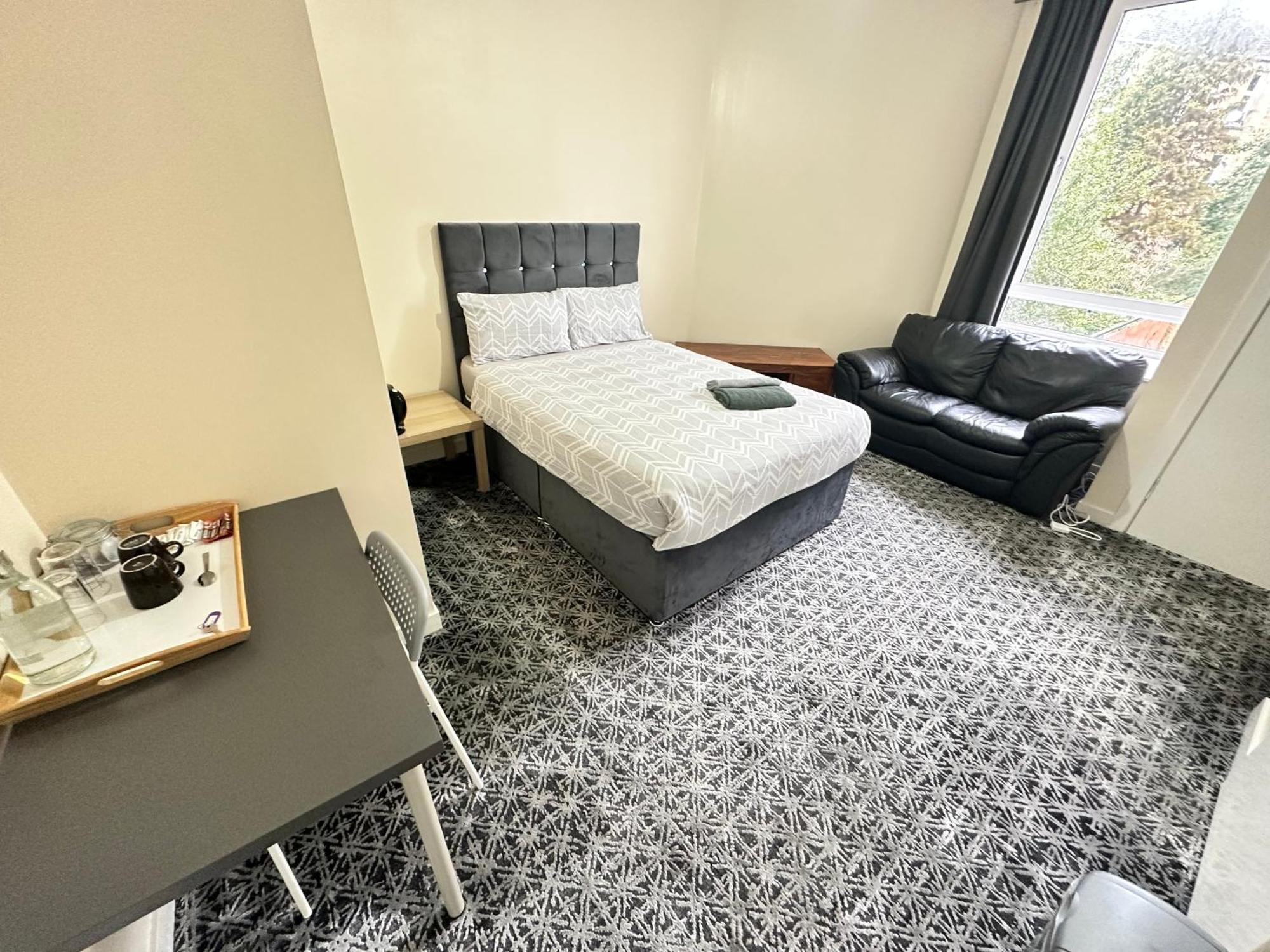 גלאזגו Ibrox Guesthouse מראה חיצוני תמונה