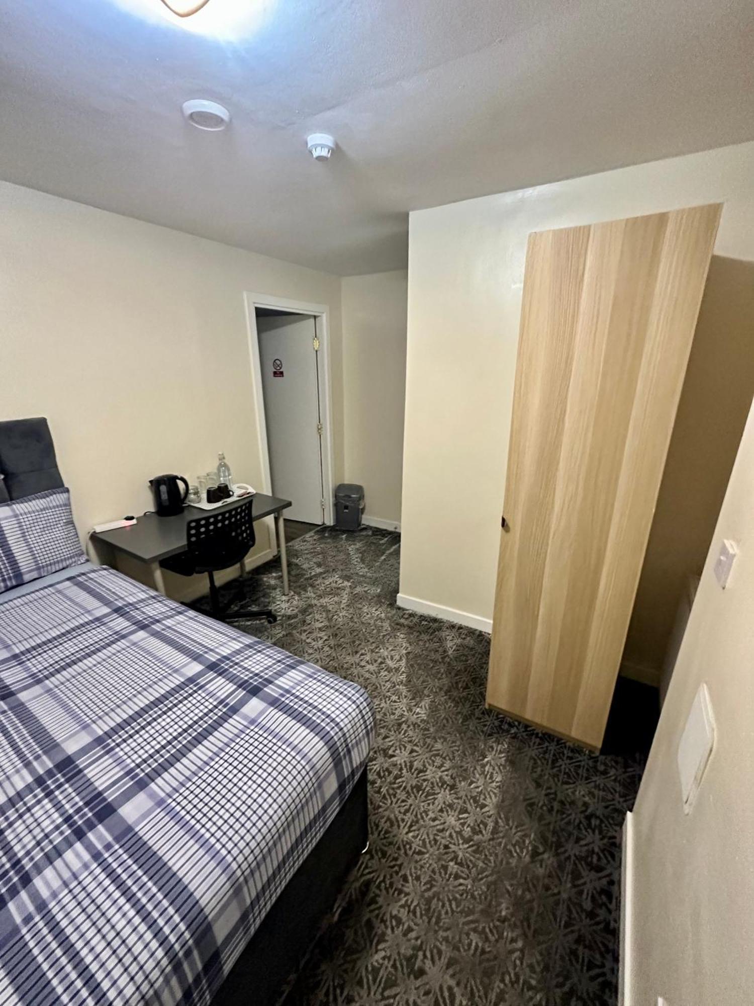 גלאזגו Ibrox Guesthouse מראה חיצוני תמונה