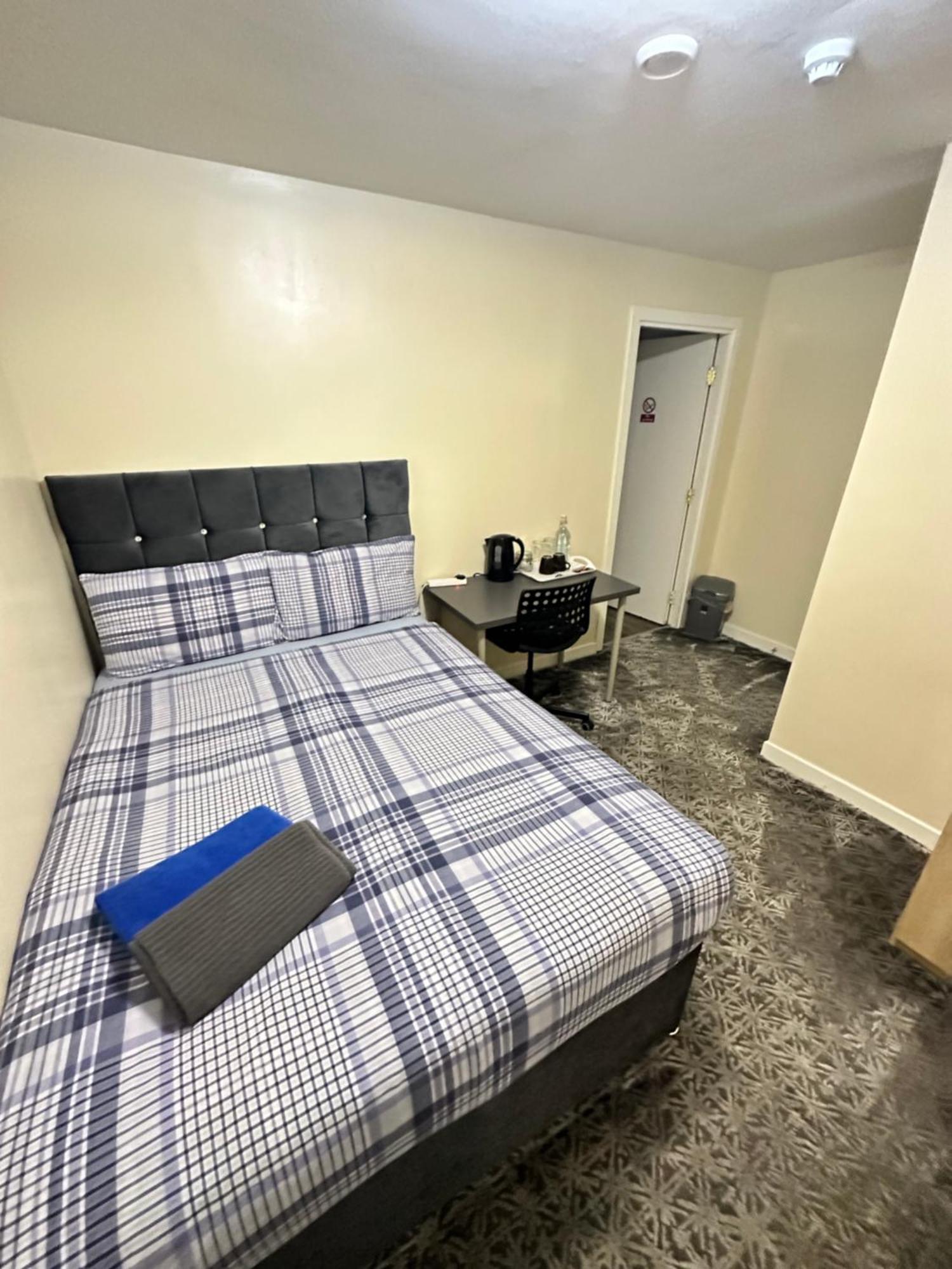 גלאזגו Ibrox Guesthouse מראה חיצוני תמונה